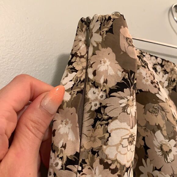 Vintage Allison Taylor Silk Floral Pants - Picture 4 of 6